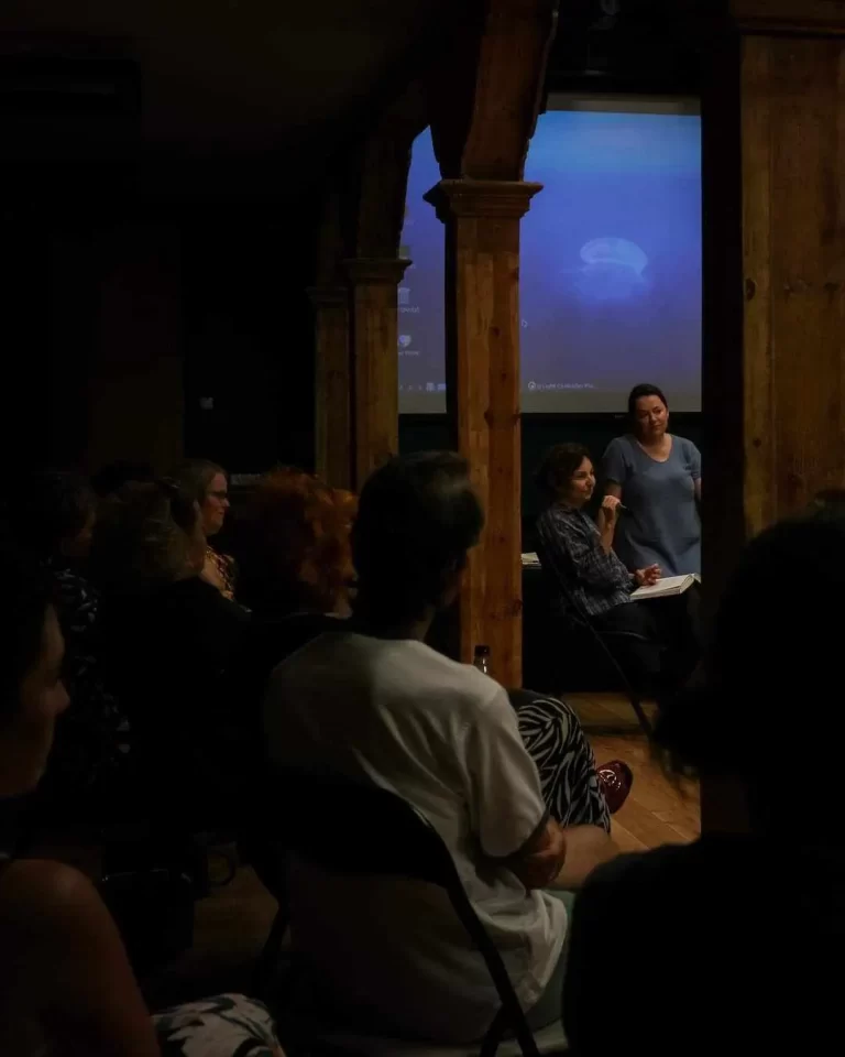 Multicultural Kalisz meeting; conversation by Shabbat candlelight.